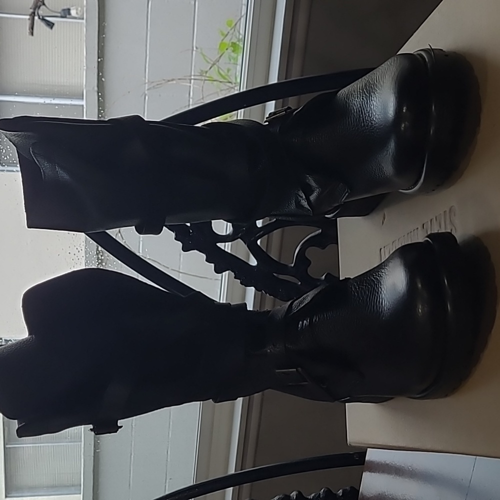 Steve Madden black leather BANDDIT motorcycle style boots 10, 10.5, 11